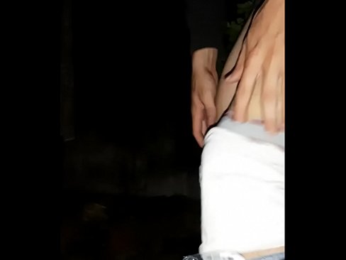 ❤️ Minu naaber hüppas minu karantiiniseina peale Porno at et.mailkassa.ru
